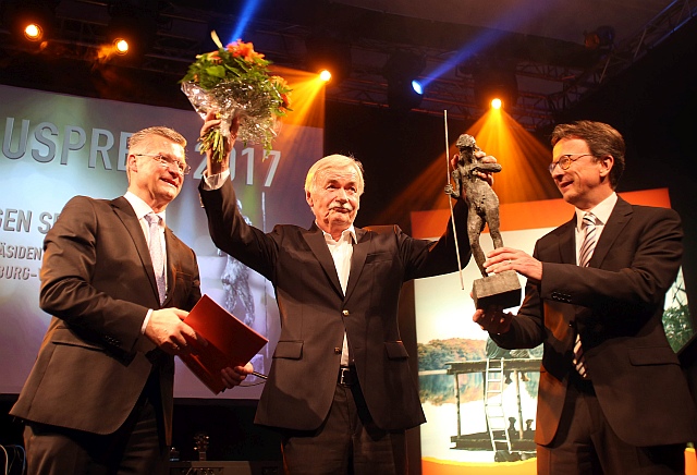 Jürgen Seidel wurde mit dem 8. Tourismuspreis des Landes geehrt